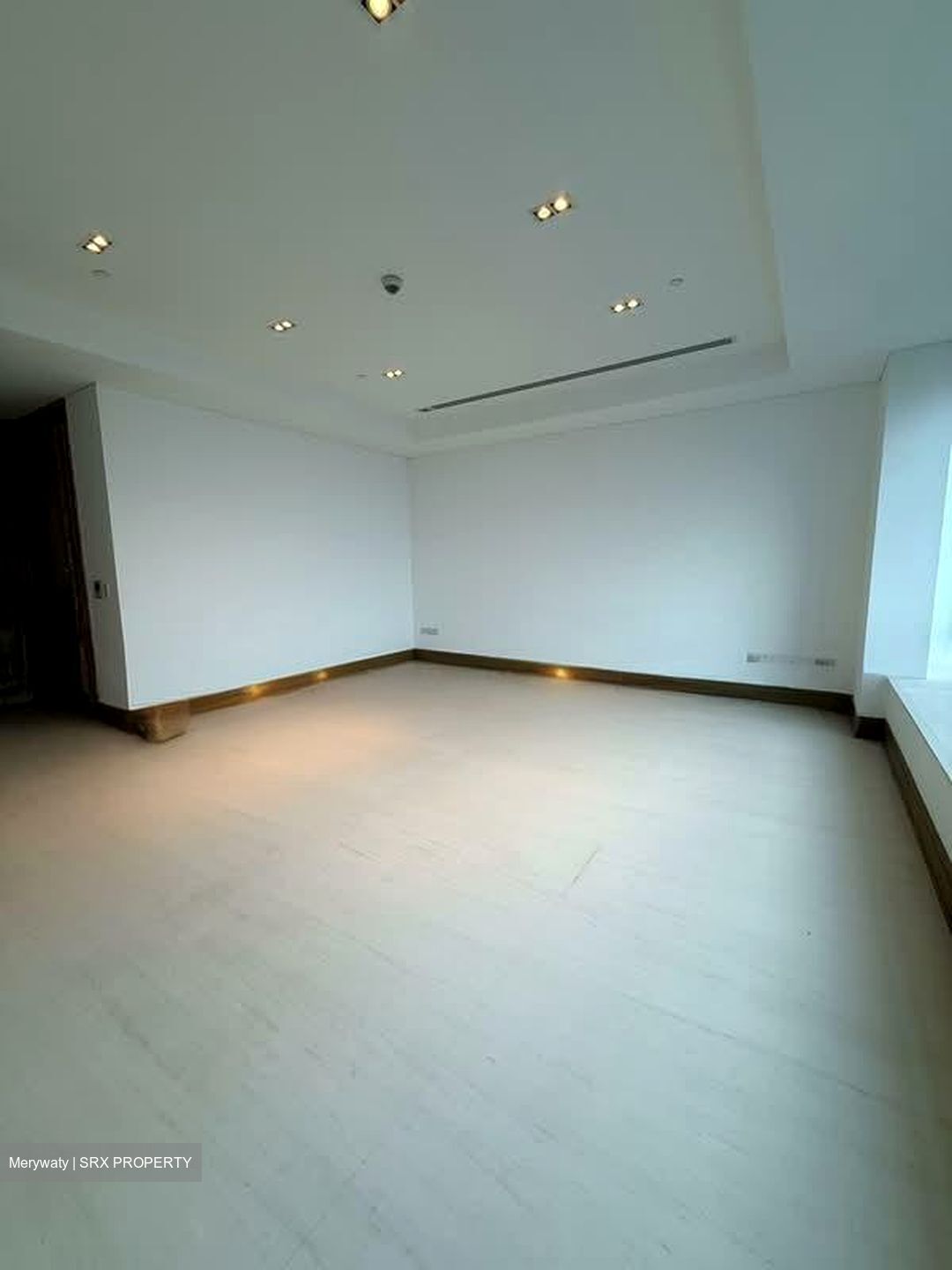 The Ritz-Carlton  (D9), Condominium #581409931